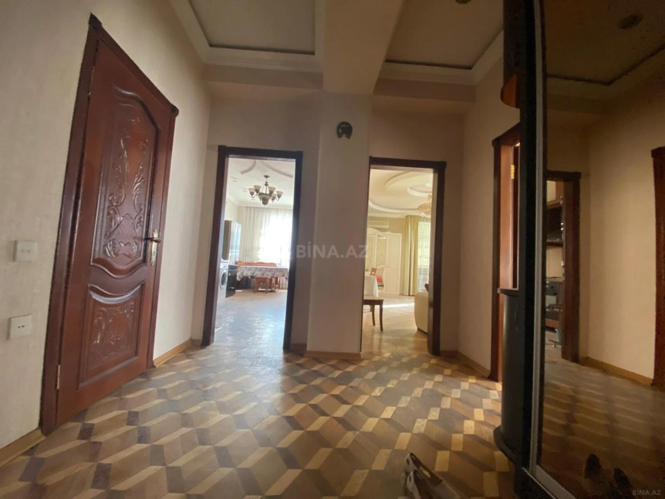 Kirayə verilir 3 otaqlı mənzil 100 m²