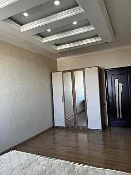 Satılır 2 otaqlı mənzil 90 m²
