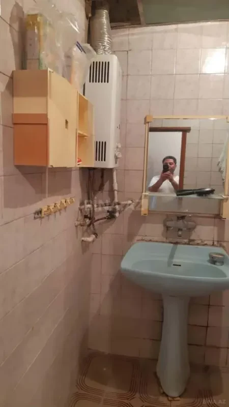 Satılır 2 otaqlı mənzil 65 m²