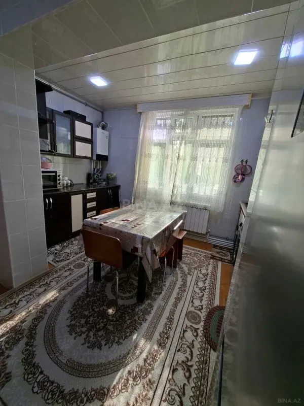 Satılır 2 otaqlı mənzil 60 m²