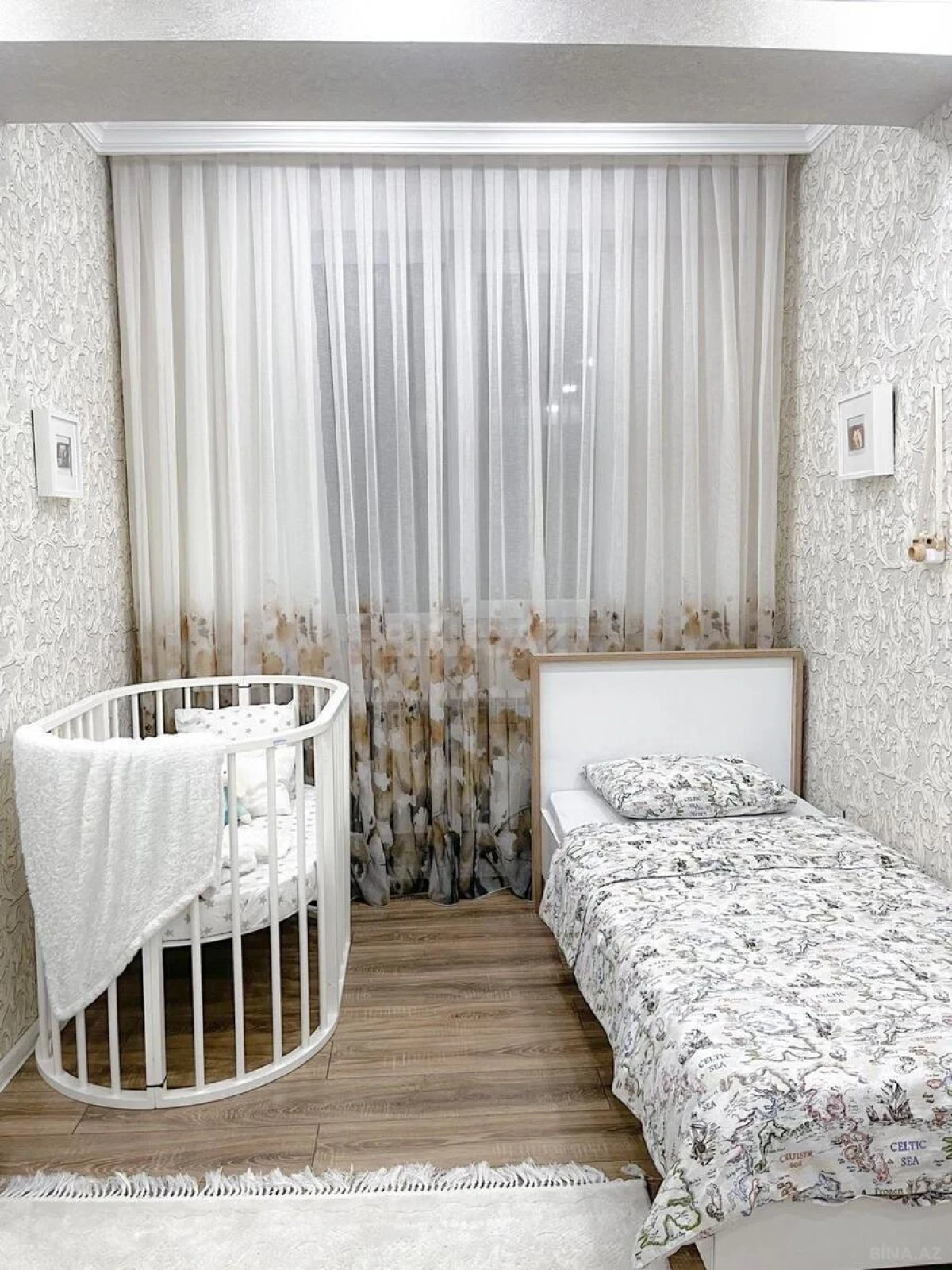 Satılır 3 otaqlı mənzil 160 m²