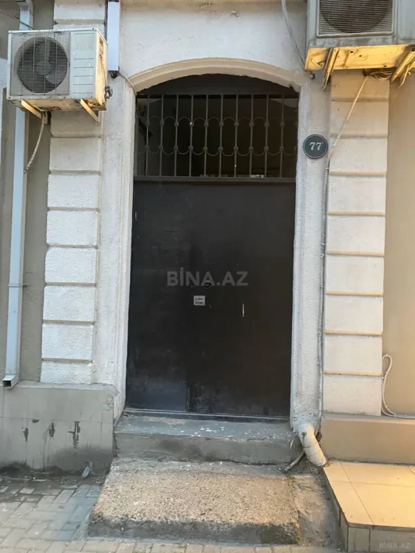 Satılır 2 otaqlı mənzil 80 m²