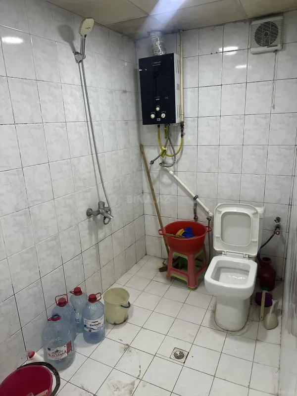 Satılır 2 otaqlı mənzil 80 m²