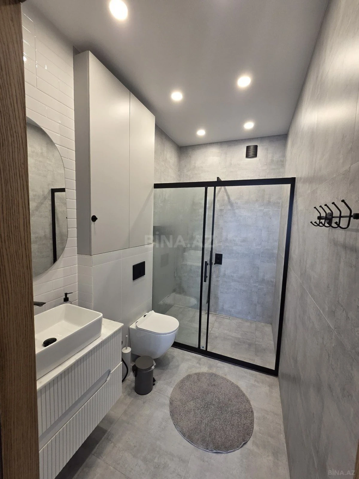 Kirayə verilir 4 otaqlı mənzil 130 m²