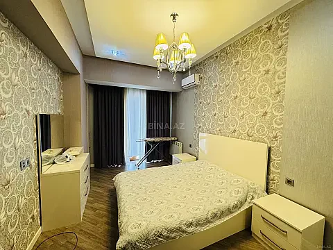 Kirayə verilir 2 otaqlı mənzil 78 m²