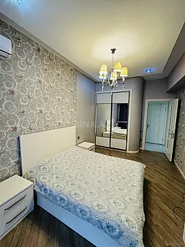 Kirayə verilir 2 otaqlı mənzil 78 m²