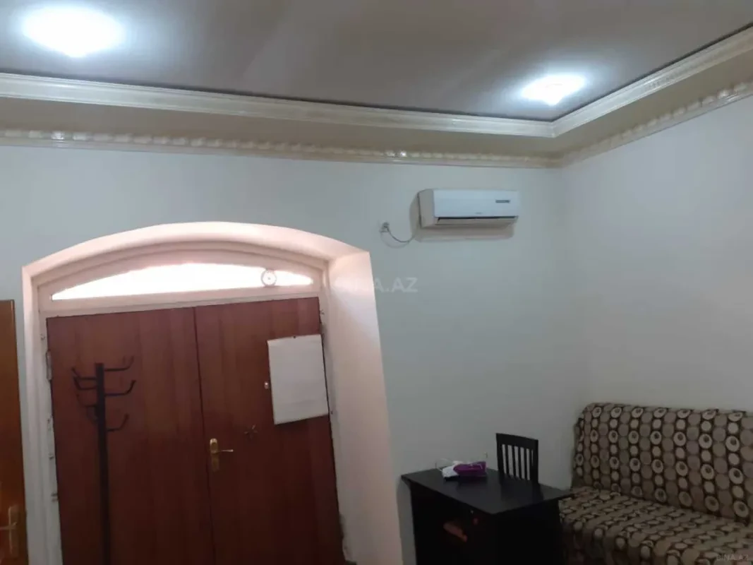 Satılır 2 otaqlı mənzil 78 m²