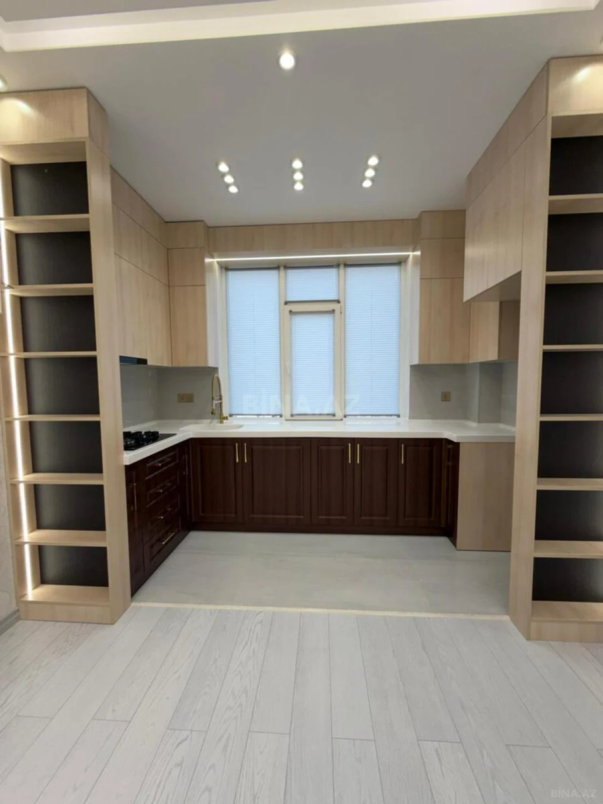 Satılır 2 otaqlı mənzil 54 m²