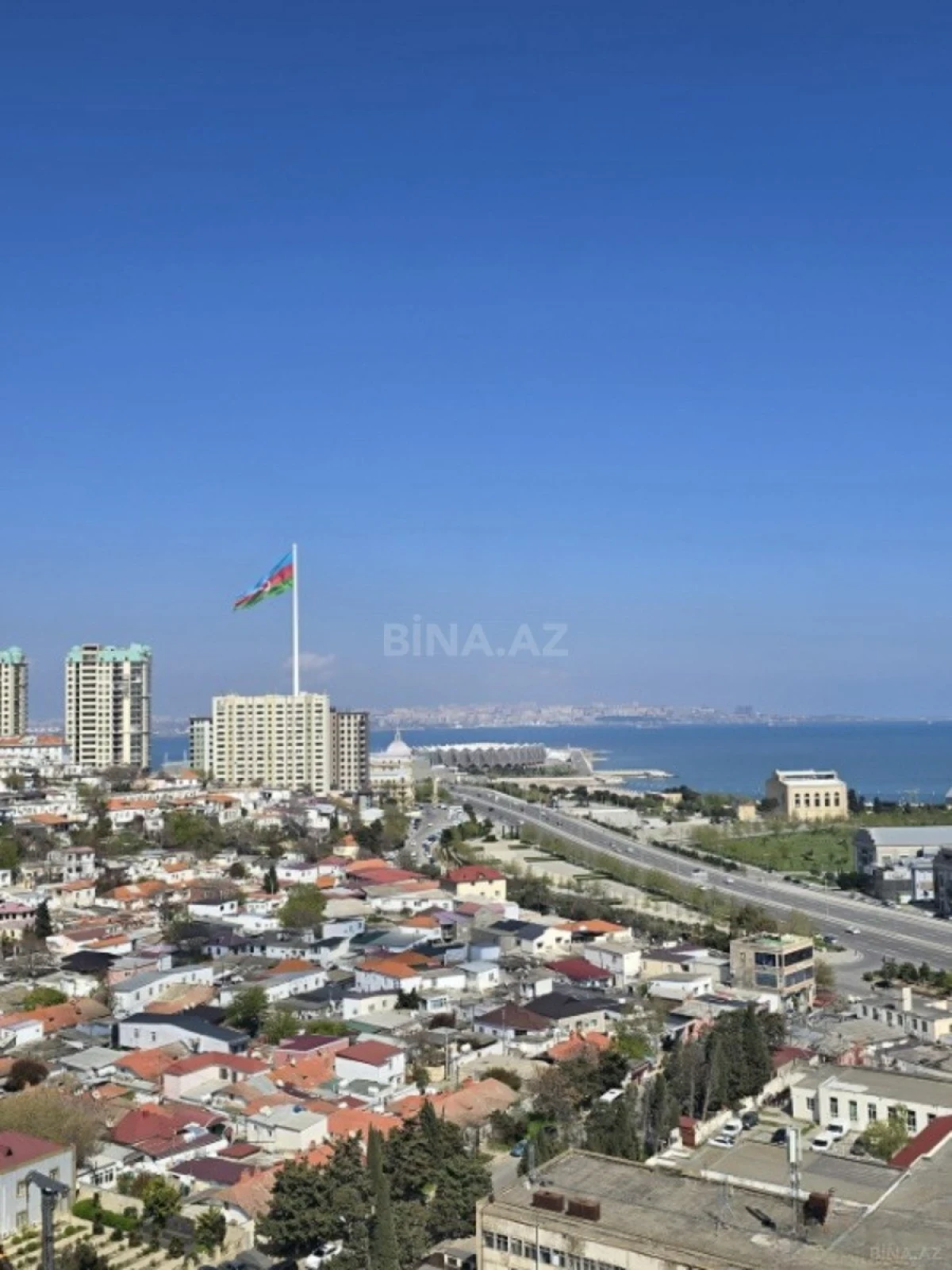 Satılır 2 otaqlı mənzil 65 m²