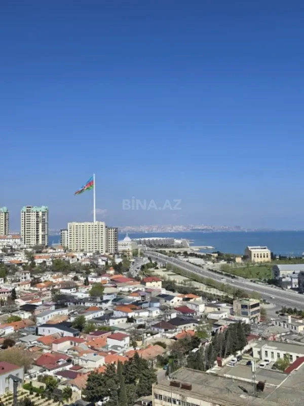 Satılır 2 otaqlı mənzil 65 m²