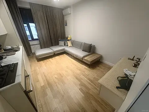 Kirayə verilir 2 otaqlı mənzil 50 m²