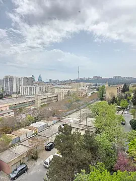 Satılır 3 otaqlı mənzil 98 m²