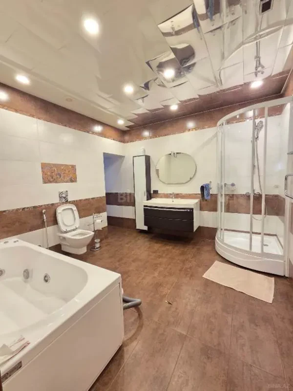Satılır 3 otaqlı mənzil 98 m²