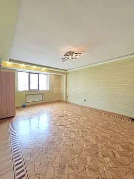 Satılır 3 otaqlı mənzil 98 m²