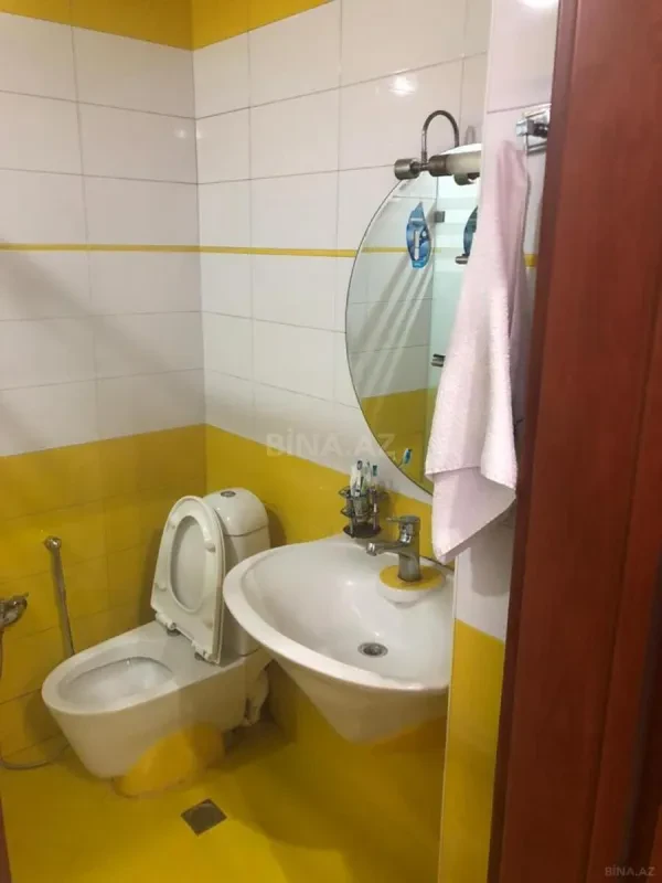 Satılır 3 otaqlı mənzil 128 m²