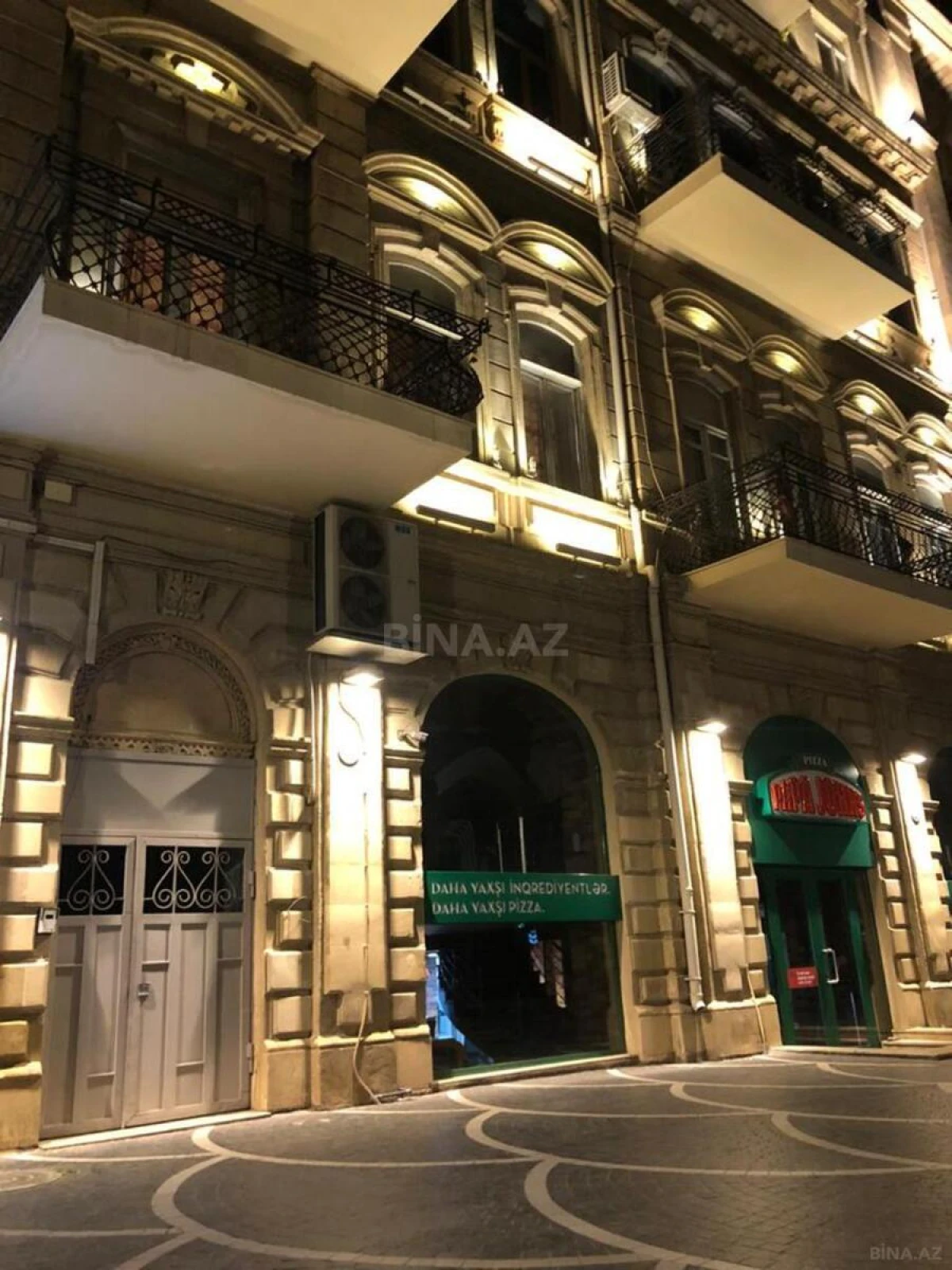 Satılır 3 otaqlı mənzil 128 m²