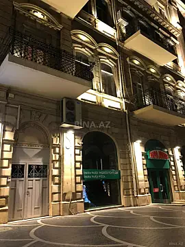 Satılır 3 otaqlı mənzil 128 m²