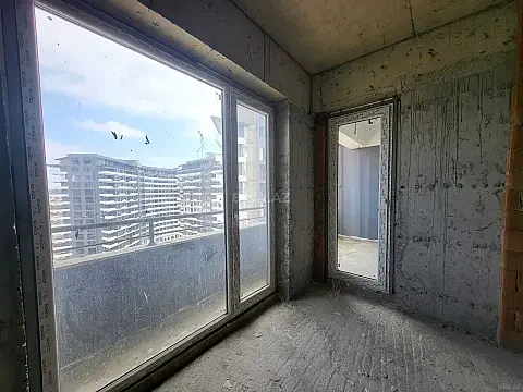Satılır 2 otaqlı mənzil 79.4 m²