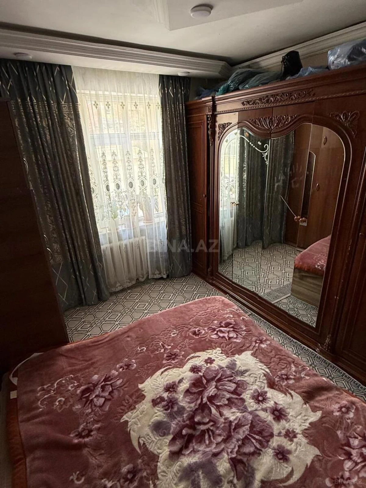 Satılır 2 otaqlı mənzil 60 m²