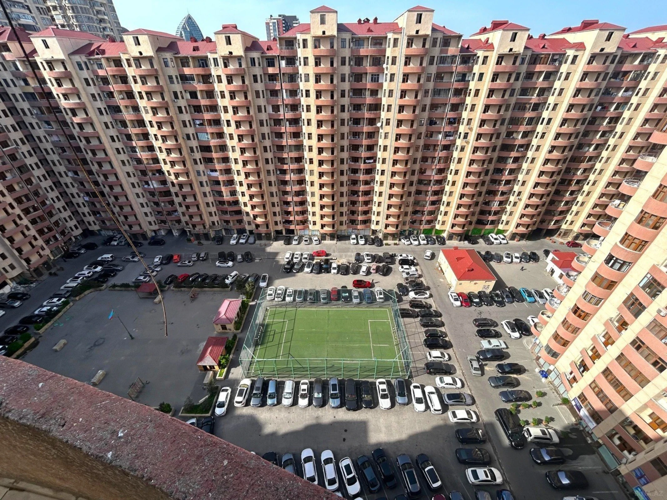 Kirayə verilir 2 otaqlı mənzil 70 m²