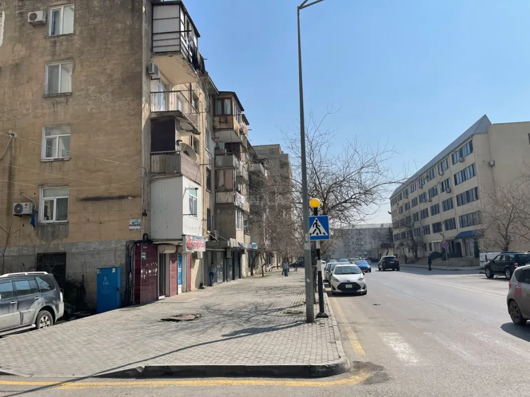 Kirayə verilir 2 otaqlı mənzil 55 m²