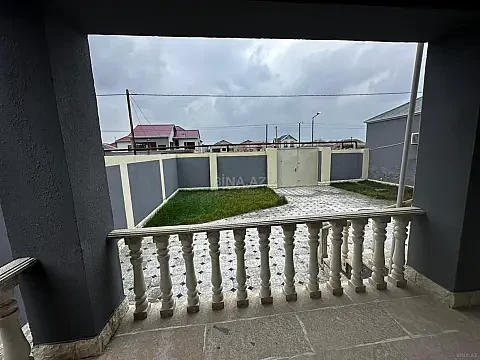 Satılır 4 otaqlı həyət evi 145 m²