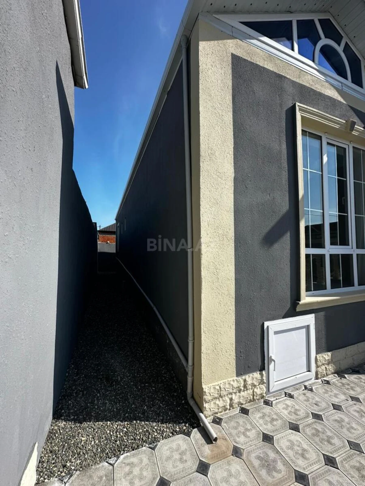 Satılır 4 otaqlı həyət evi 145 m²