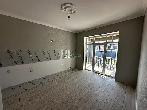 Satılır 4 otaqlı həyət evi 145 m²