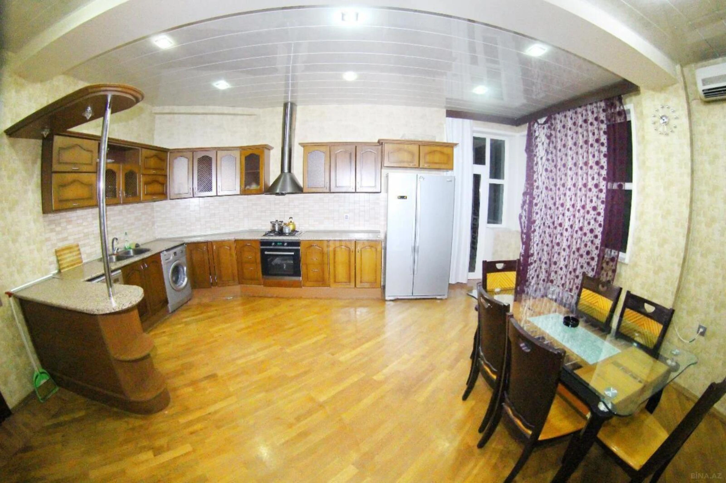 Kirayə verilir 5 otaqlı ofis 260 m²