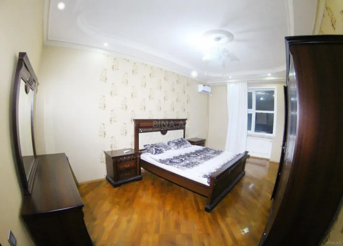 Kirayə verilir 5 otaqlı ofis 260 m²