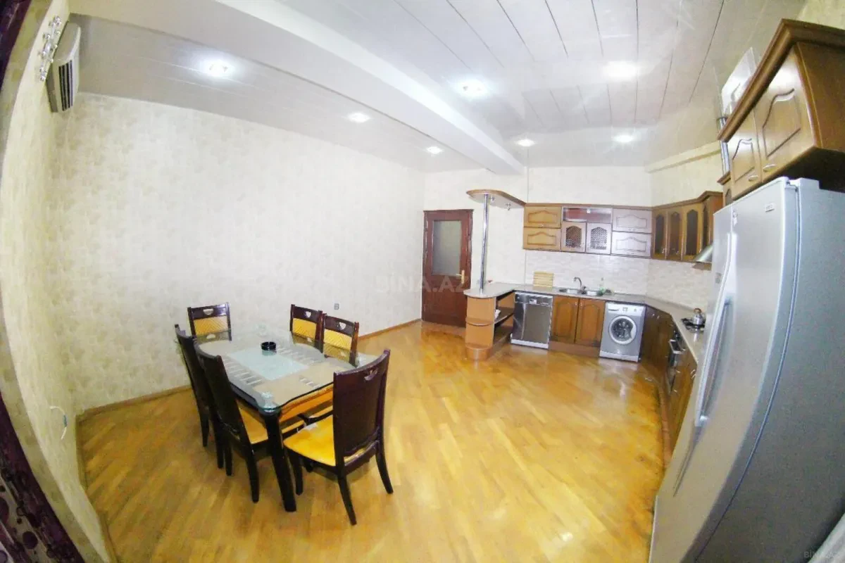 Kirayə verilir 5 otaqlı ofis 260 m²