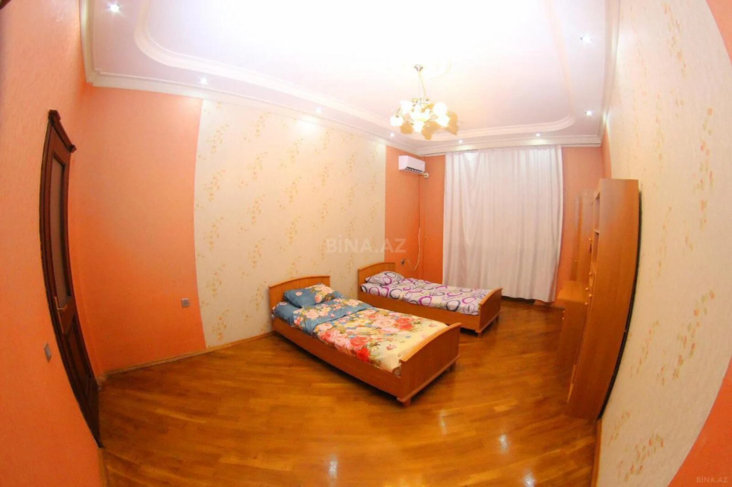 Kirayə verilir 5 otaqlı ofis 260 m²