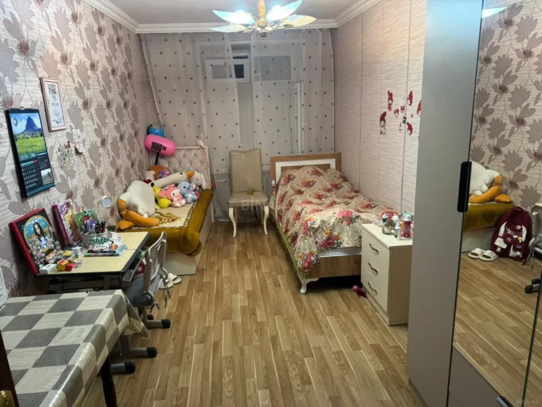 Satılır 3 otaqlı mənzil 70 m²