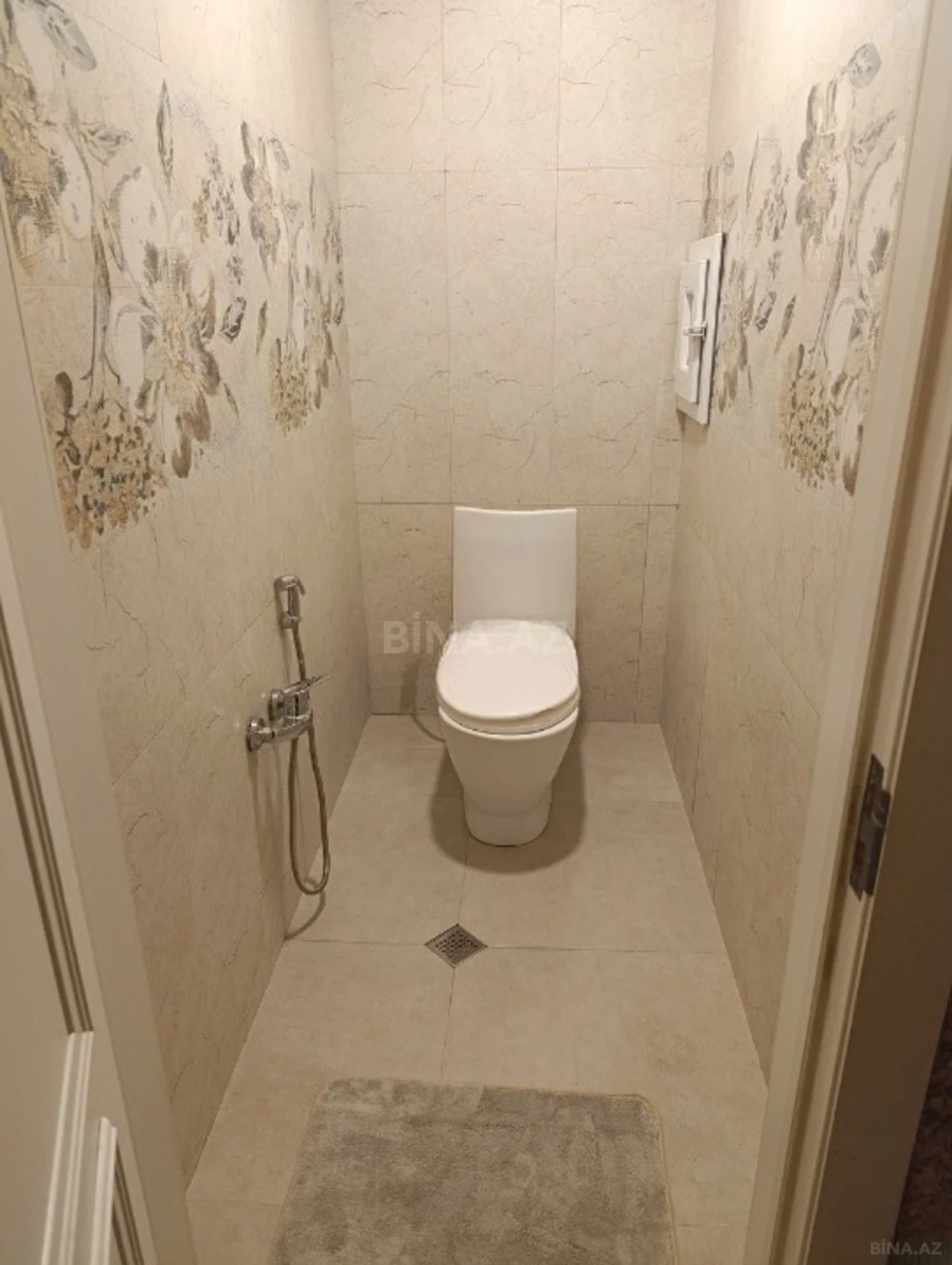 Kirayə verilir 3 otaqlı mənzil 130 m²