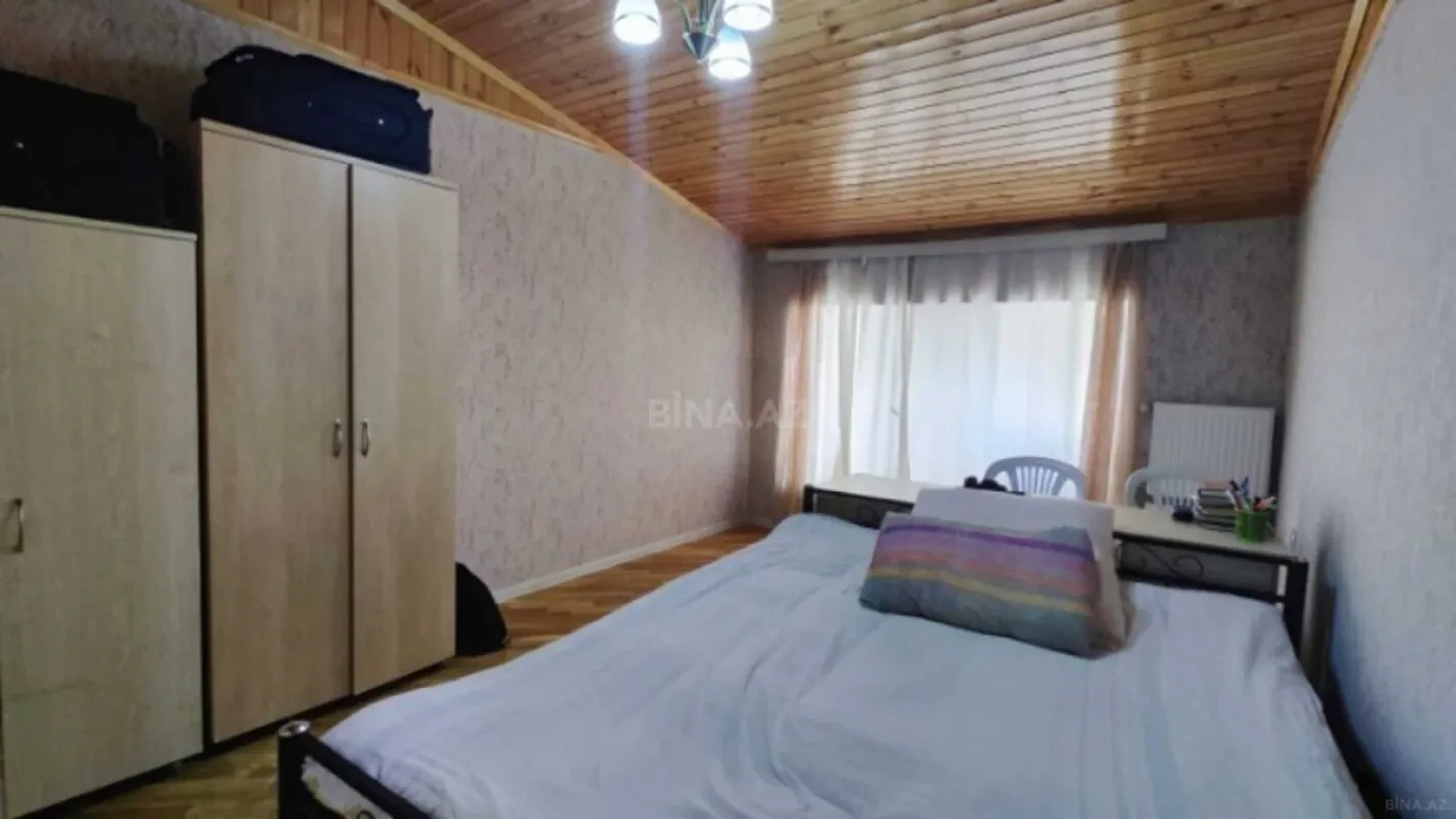 Kirayə verilir 3 otaqlı mənzil 130 m²