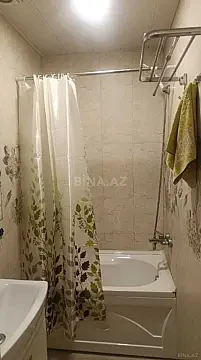 Kirayə verilir 3 otaqlı mənzil 130 m²