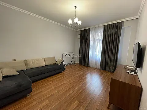 Kirayə verilir 2 otaqlı mənzil 70 m² — Bakı, Xətai 2 otaq 70.00 m²