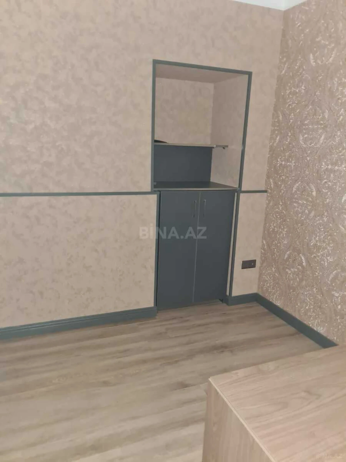 Kirayə verilir 6 otaqlı ofis 135 m²