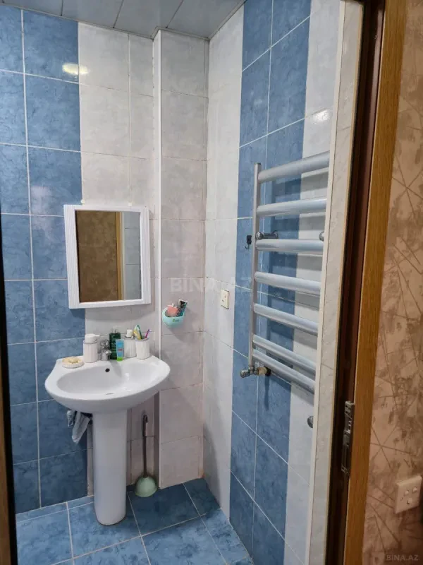 Satılır 2 otaqlı mənzil 92 m²