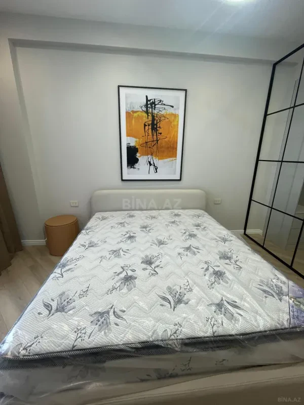 Kirayə verilir 2 otaqlı mənzil 110 m²