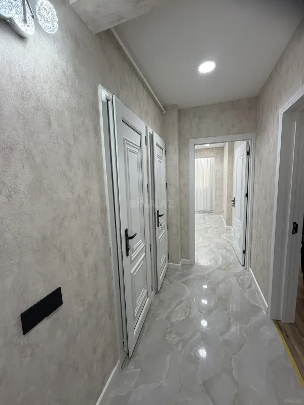 Satılır 2 otaqlı mənzil 55 m²