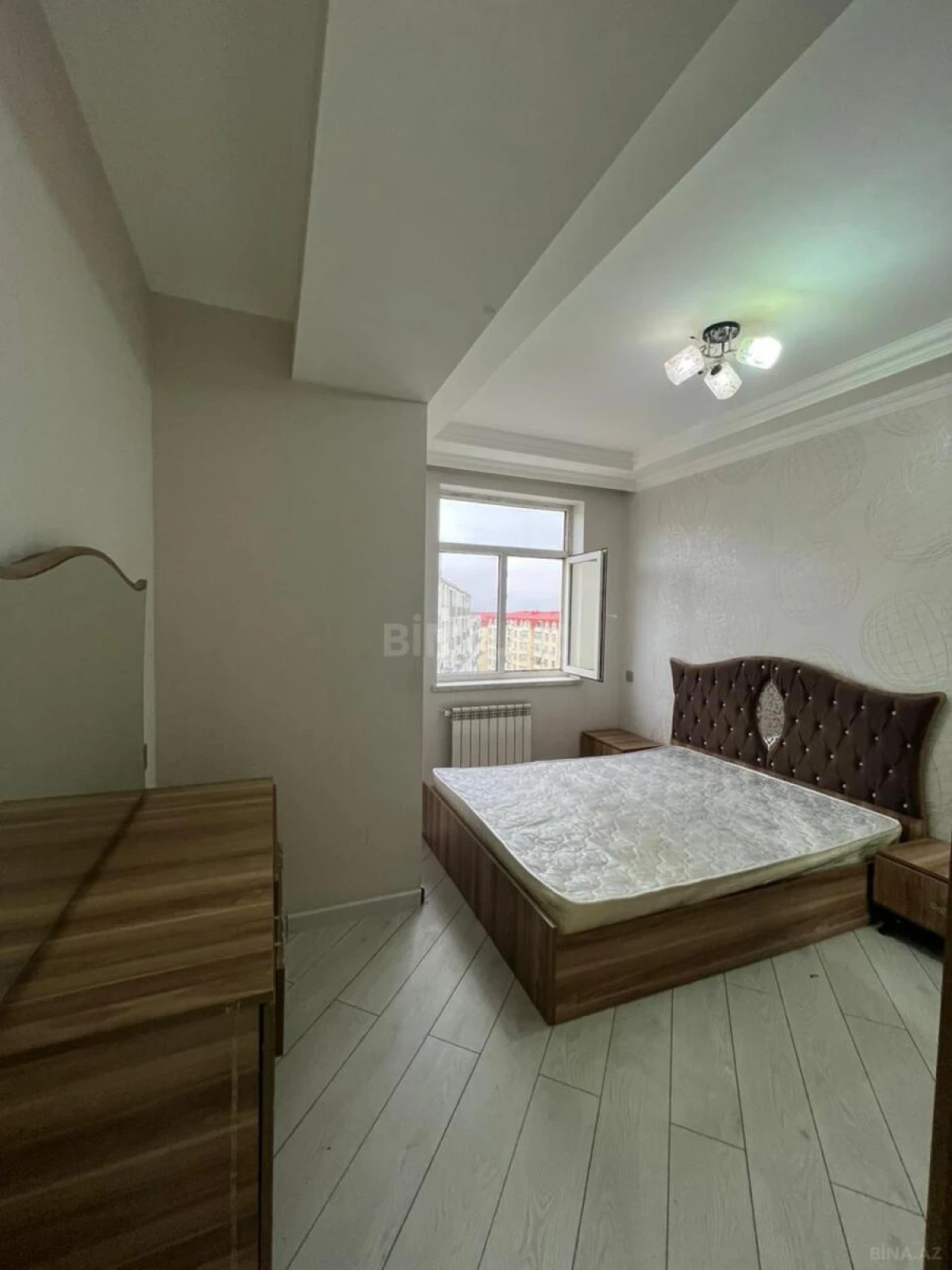 Satılır 2 otaqlı mənzil 57 m²