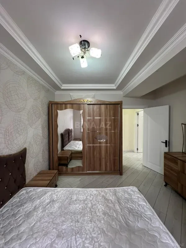 Satılır 2 otaqlı mənzil 57 m²