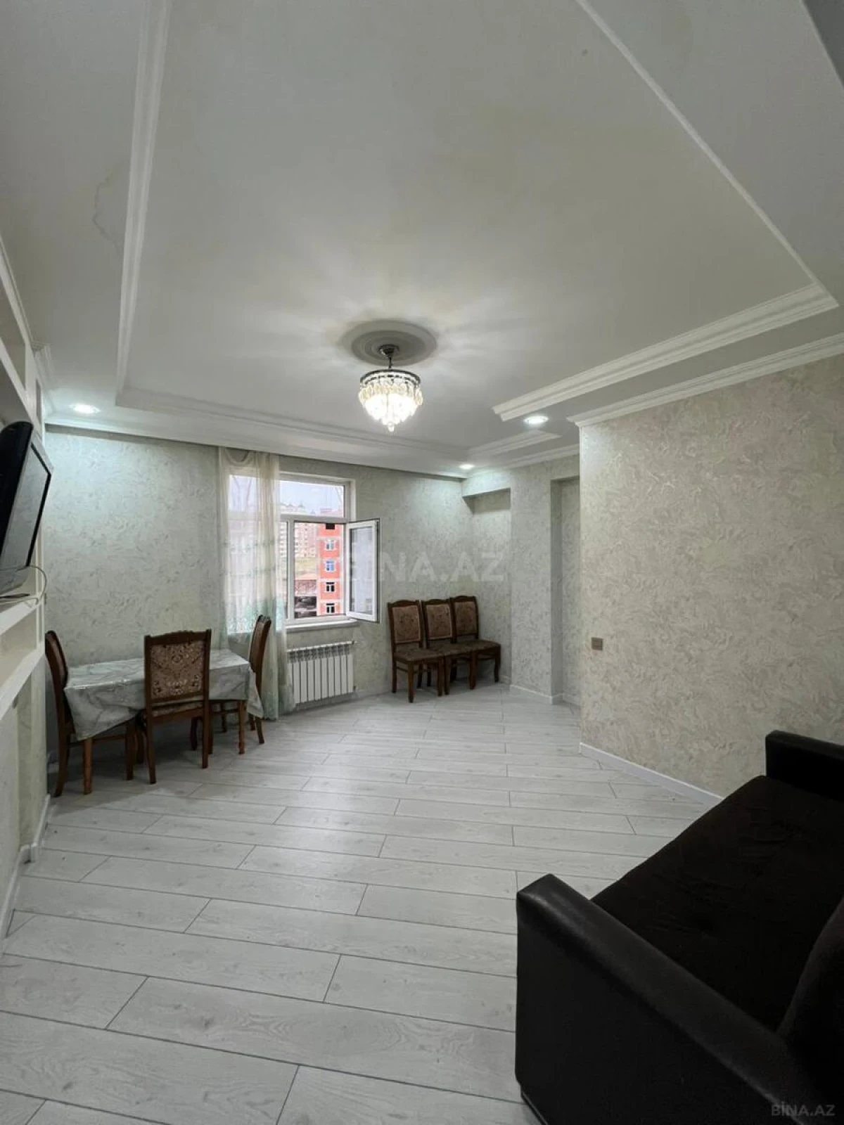 Satılır 2 otaqlı mənzil 57 m²