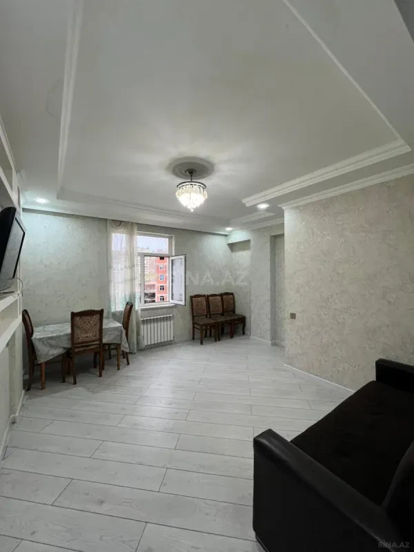 Satılır 2 otaqlı mənzil 57 m²
