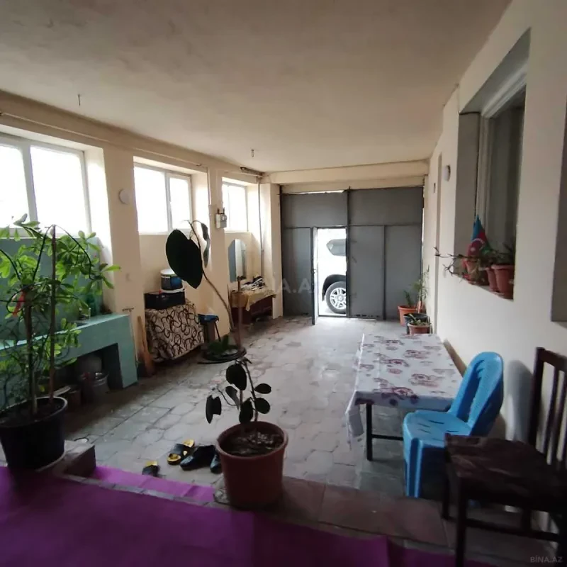 Kirayə verilir 2 otaqlı həyət evi 70 m²