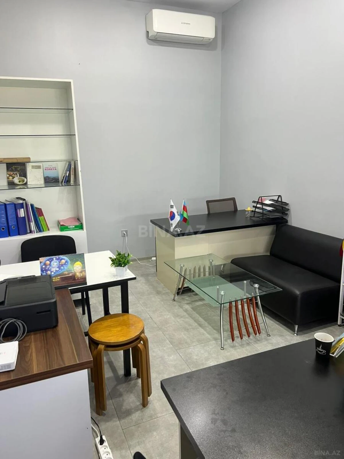 Kirayə verilir 1 otaqlı ofis 20 m²