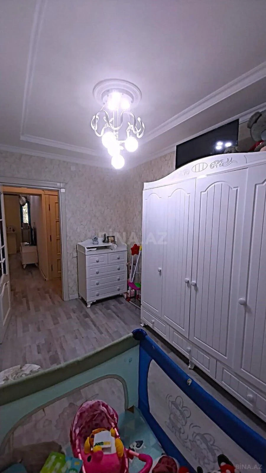 Satılır 3 otaqlı mənzil 86 m²