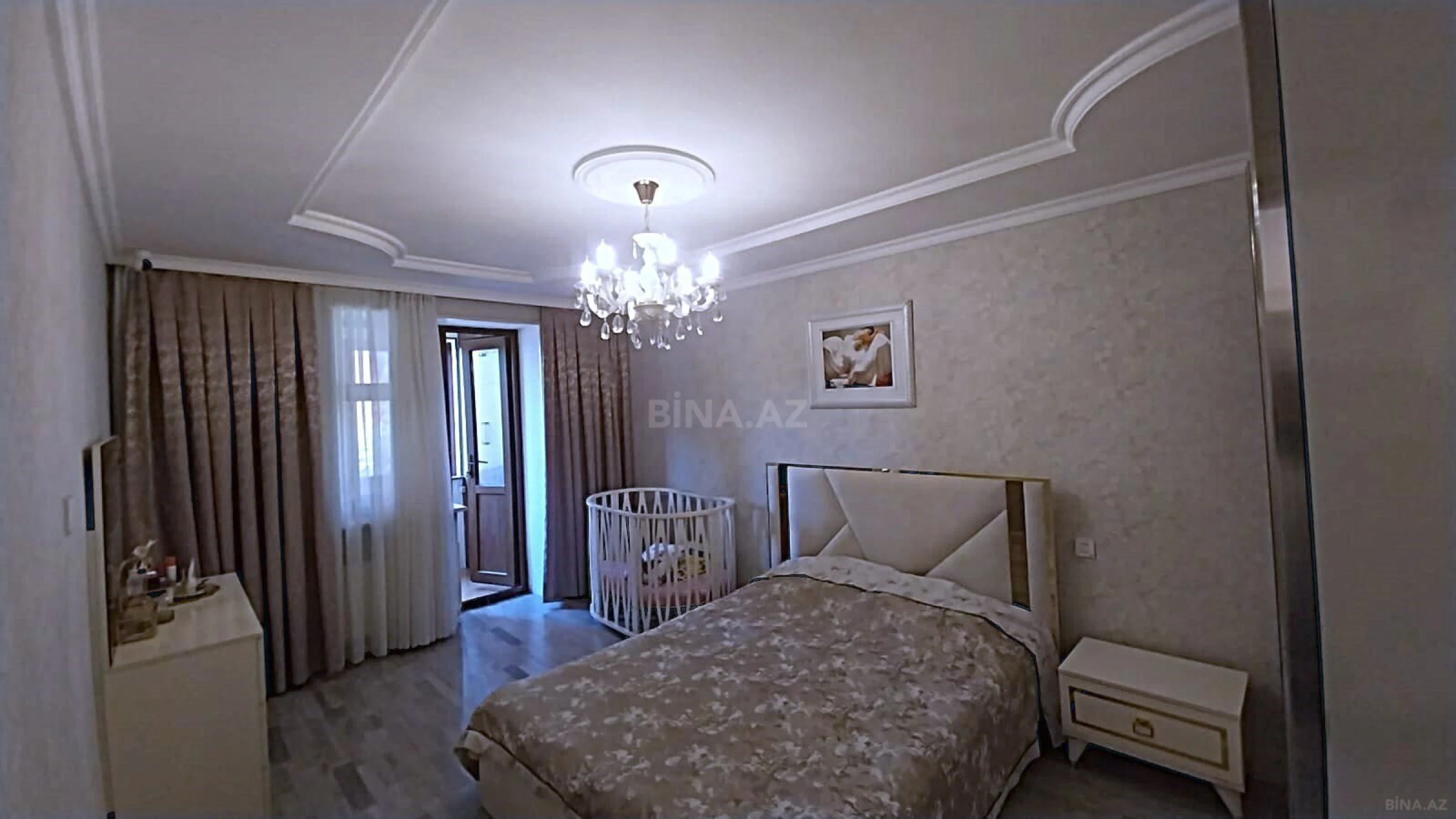 Satılır 3 otaqlı mənzil 86 m²