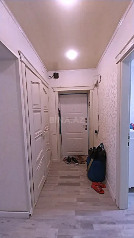 Satılır 3 otaqlı mənzil 86 m²